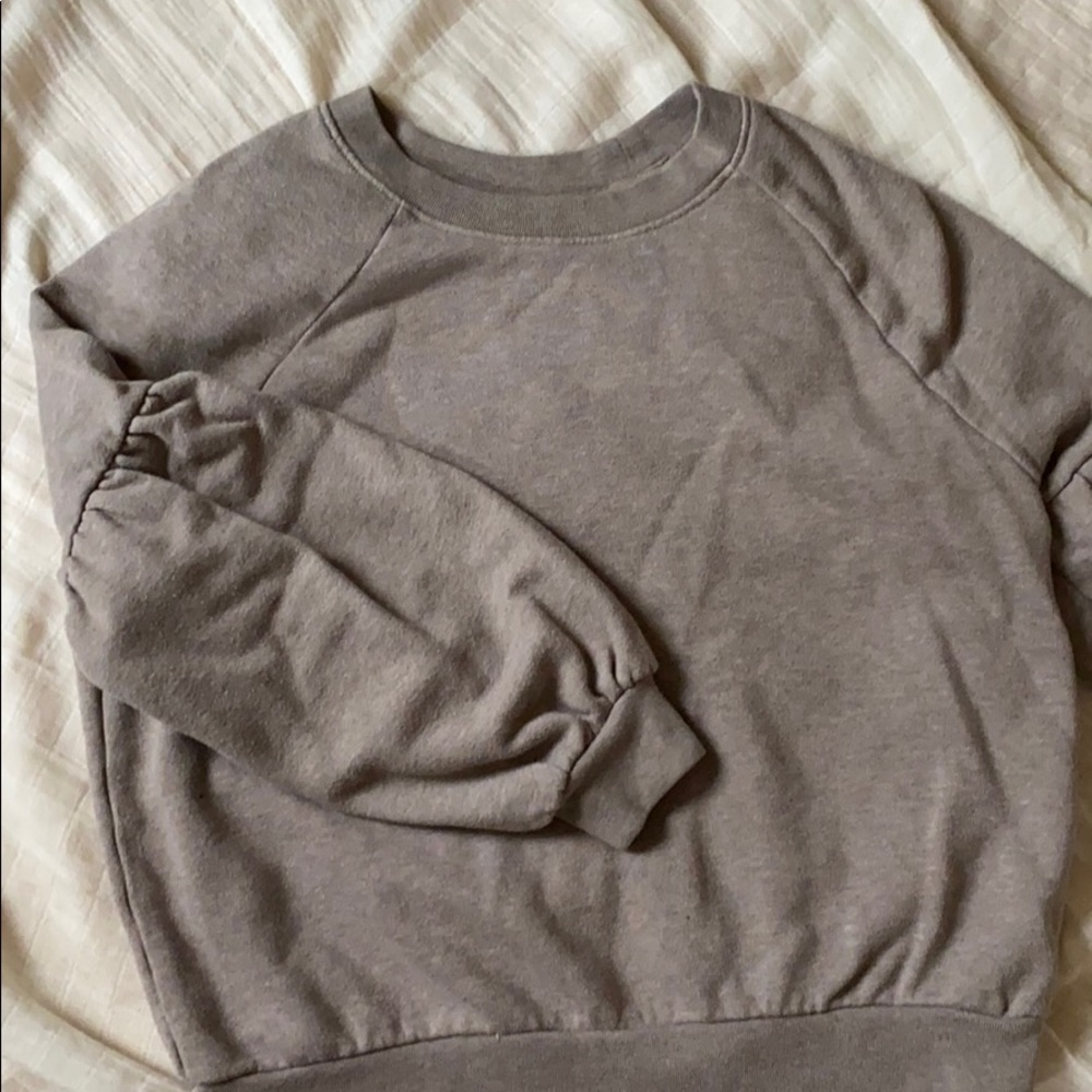 Aerie size small taupe sweater